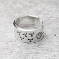 Löwenzahn-Wunschring – Handgestempelter offener Ring aus Sterlingsilber